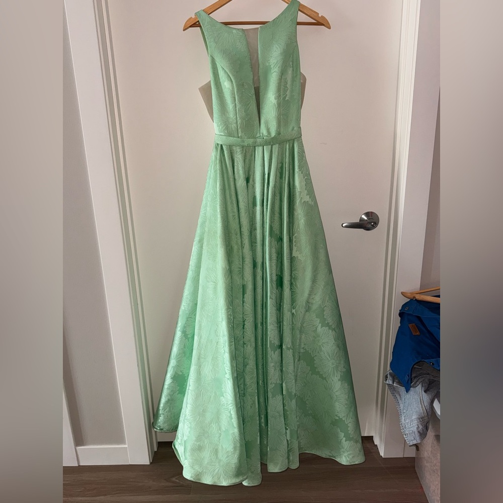 Sherri Hill Prom Dress